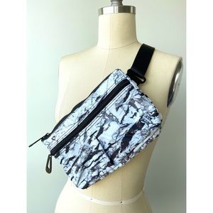 Neoprene Side Bag w/Buckle Strap